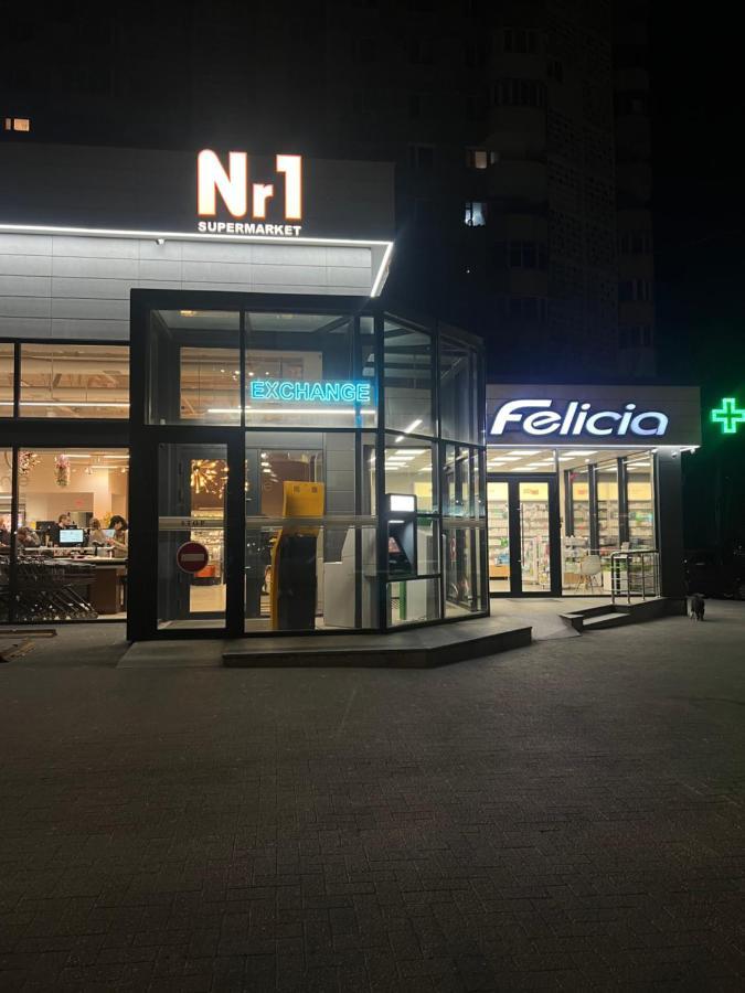 Hi-Tech Aparts تشيسيناو المظهر الخارجي الصورة